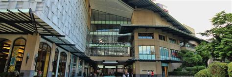 Hotels near Greenbelt Mall, Manila .